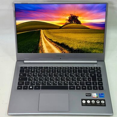 Ноутбук Б-клас Medion Akoya S15449 / 15.6" (1920x1080) IPS / Intel Core i5-1135G7 (4 (8) ядра по 4.2 GHz) / 16 GB DDR4 / 256 GB SSD / Intel Iris Xe Graphics / WebCam / Windows 11 Pro