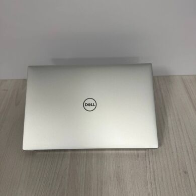 Игровой ноутбук Dell XPS 15 9500 / 15.6" (1920x1200) IPS / Intel Core i7-10750H (6 (12) ядра по 2.6 - 5.0 GHz) / 16 GB DDR4 / 512 GB SSD NVMe / nVidia GeForce GTX 1650 Ti, 4 GB GDDR6, 128-bit / WebCam