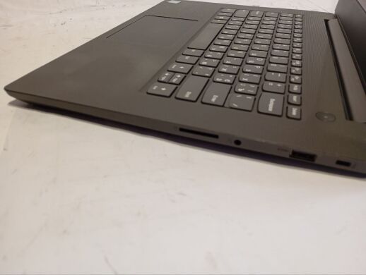 Ноутбук Б-класс Lenovo V130-14IKB / 14" (1920x1080) TN / Intel Core i5-7200U (2 (4) ядра по 2.5 - 3.1 GHz) / 8 GB DDR4 / 256 GB SSD / Intel HD Graphics 620 / WebCam / Win 10 Pro