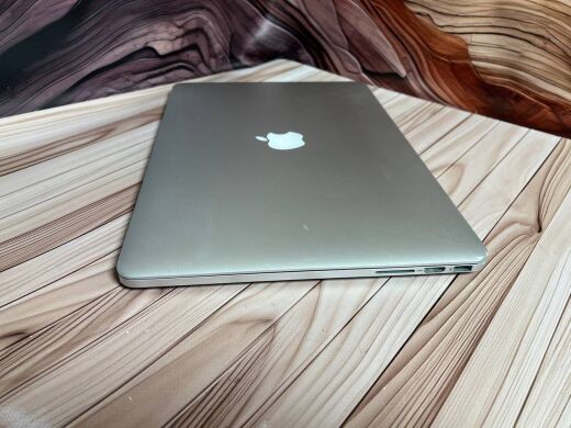 Ноутбук Б-клас Apple MacBook Pro A1398 / 15.4" (2880x1800) IPS / Intel Core i7-4770HQ (4 (8) ядра по 2.2 - 3.4 GHz) / 16 GB DDR3 / 500 GB SSD / Intel Iris Pro Graphics 5200 / WebCam / MacOS Ноутбук Б-клас Apple MacBook Pro A1398 / 15.4" (2880x1800) IPS / Intel Core i7-4770HQ (4 (8) ядра по 2.2 - 3.4 GHz) / 16 GB DDR3 / 500 GB SSD / Intel Iris Pro Graphics 5200 / WebCam / MacOS