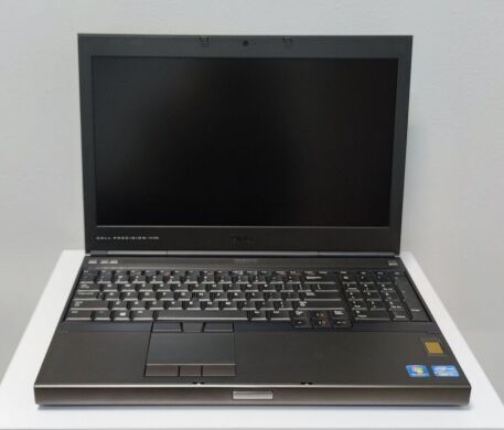 Рабочая станция Dell Precision M4700 / 15.6" (1920х1080) IPS / Intel Core i7-3840QM (4 (8) ядра по 2.8 - 3.8 GHz) / 8 GB DDR3 / 240 GB SSD / nVidia Quadro K2000M, 2 GB DDR3, 128-bit / WebCam 