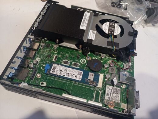 Неттоп Lenovo ThinkCentre Neo 50q Gen4 USFF / Intel Core i3-1215U (6 (8) ядер по 3.3 - 4.4 GHz) / 16 GB DDR4 / 512 GB SSD NVMe / Intel UHD Graphics / WiFi / Win 11