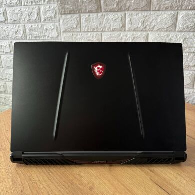 Ігровий ноутбук MSI GL75 Leopard 10SFK / 17.3" (1920x1080) IPS / Intel Core i7-10750H (6 (12) ядер по 2.6 - 5.0 GHz) / 16 GB DDR4 / 512 GB SSD + 1000 GB HDD / nVidia GeForce RTX 2070, 8 GB GDDR6, 256-bit / WebCam