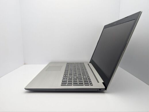 Ноутбук Lenovo IdeaPad 320-15IAP / 15.6" (1366x768) TN / Intel Pentium N4200 (4 ядра по 1.1 - 2.5 GHz) / 8 GB DDR3 / 120 GB SSD / AMD Radeon 530, 2 GB GDDR5, 64-bit / WebCam