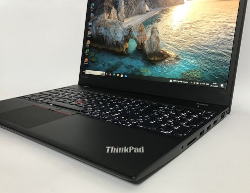 Мобільна робоча станція Lenovo ThinkPad P51s / 15.6" (1920x1080) IPS / Intel Core i7-7500U (2 (4) ядра по 2.7 - 3.5 GHz) / 16 GB DDR4 / 512 GB SSD NVMe / nVidia Quadro M520, 2 GB GDDR5, 64-bit / WebCam / Win 10 Pro / 2 АКБ
