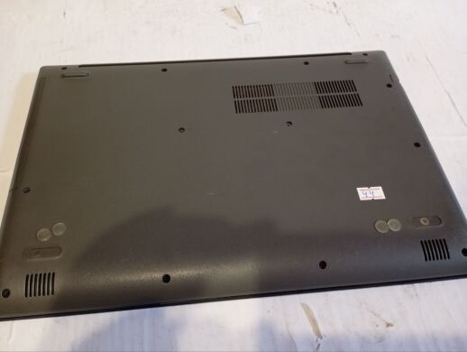 Ноутбук Lenovo IdeaPad 320-15IKB / 15.6" (1920x1080) TN / Intel Core i5-7200U (2 (4) ядра по 2.5 - 3.1 GHz) / 6 GB DDR4 / 256 GB SSD / nVidia GeForce 940MX, 2 GB GDDR5, 64-bit / WebCam