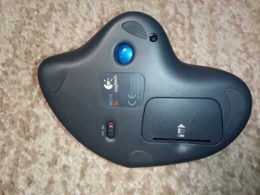 Бездротова миша Logitech M570 / оптична / 5 клавіш / чорна