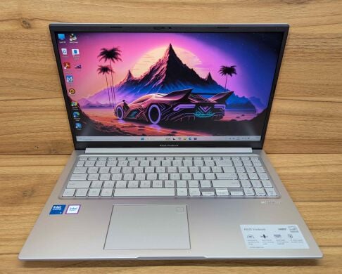 Ноутбук Asus VivoBook F1504V / 15.6" (1920x1080) IPS / Intel Core 5-120U (10 (12) ядер по 1.4 - 5.0 GHz) / 16 GB DDR4 / 500 GB SSD / Intel Graphics / WebCam / TouchID / Windows 11