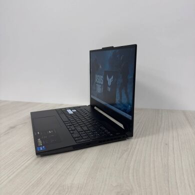 Ігровий ноутбук Asus TUF Dash F15 FX517ZM / 15.6" (1920x1080) IPS / Intel Core i7-12650H (10 (16) ядер по 3.5 - 4.7 GHz) / 16 GB DDR5 / 512 GB SSD NVMe / nVidia GeForce RTX 3070, 8 GB GDDR6, 256-bit / WebCam
