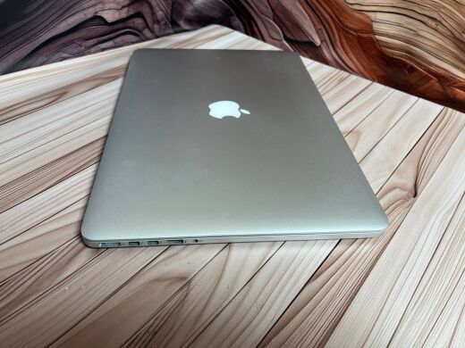 Ноутбук Б-клас Apple MacBook Pro A1398 / 15.4" (2880x1800) IPS / Intel Core i7-4770HQ (4 (8) ядра по 2.2 - 3.4 GHz) / 16 GB DDR3 / 500 GB SSD / Intel Iris Pro Graphics 5200 / WebCam / MacOS Ноутбук Б-клас Apple MacBook Pro A1398 / 15.4" (2880x1800) IPS / Intel Core i7-4770HQ (4 (8) ядра по 2.2 - 3.4 GHz) / 16 GB DDR3 / 500 GB SSD / Intel Iris Pro Graphics 5200 / WebCam / MacOS