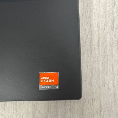 Игровой ноутбук Б-класс Dell Alienware m18 R1 / 18" (1920x1200) IPS / AMD Ryzen 9 7845HX (12 (24) ядер по 3.0 - 5.2 GHz) / 16 GB DDR5 / 512 GB SSD NVMe / nVidia GeForce RTX 4070, 8 GB GDDR6, 128-bit / WebCam Игровой ноутбук Б-класс Dell Alienware m18 R1 / 18" (1920x1200) IPS / AMD Ryzen 9 7845HX (12 (24) ядер по 3.0 - 5.2 GHz) / 16 GB DDR5 / 512 GB SSD NVMe / nVidia GeForce RTX 4070, 8 GB GDDR6, 128-bit / WebCam