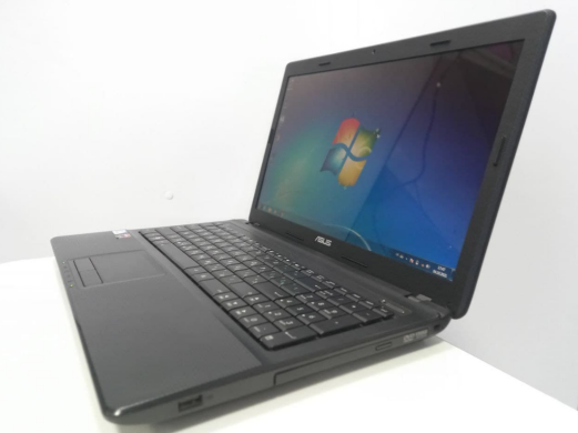 Ноутбук Asus K54HR / 15.6" (1366x768) TN LED / Intel Pentium B960 (2 ядра по 2.2 GHz) / 4 GB DDR3 / 500 GB HDD / AMD Radeon HD 7400M 1 GB / DVD-RW / WebCam / USB 3.0 / HDMI Ноутбук Asus K54HR / 15.6" (1366x768) TN LED / Intel Pentium B960 (2 ядра по 2.2 GHz) / 4 GB DDR3 / 500 GB HDD / AMD Radeon HD 7400M 1 GB / DVD-RW / WebCam / USB 3.0 / HDMI