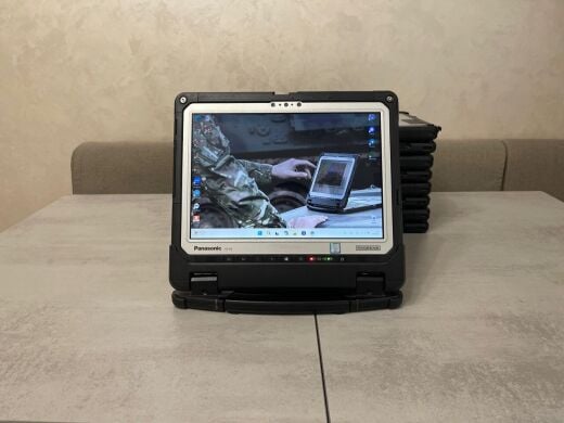 Защищенный нетбук-трансформер Panasonic Toughbook CF-33 / 12.5" (2160x1440) IPS Touch / Intel Core i7-7600U (2 (4) ядра по 2.8 - 3.9 GHz) / 16 GB DDR3 / 500 GB SSD / Intel HD Graphics 620 / WebCam / GPS / Два АКБ / Стилус