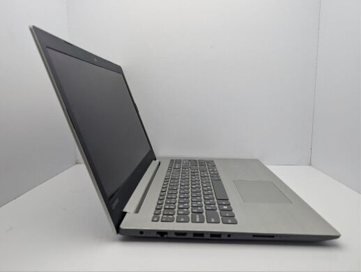 Ноутбук Lenovo IdeaPad 320-15IAP / 15.6" (1366x768) TN / Intel Pentium N4200 (4 ядра по 1.1 - 2.5 GHz) / 8 GB DDR3 / 120 GB SSD / AMD Radeon 530, 2 GB GDDR5, 64-bit / WebCam
