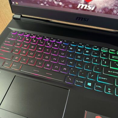 Ігровий ноутбук MSI GL75 Leopard 10SFK / 17.3" (1920x1080) IPS / Intel Core i7-10750H (6 (12) ядер по 2.6 - 5.0 GHz) / 16 GB DDR4 / 512 GB SSD + 1000 GB HDD / nVidia GeForce RTX 2070, 8 GB GDDR6, 256-bit / WebCam