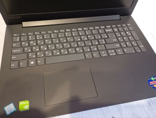 Ноутбук Lenovo IdeaPad 320-15IKB / 15.6" (1920x1080) TN / Intel Core i5-7200U (2 (4) ядра по 2.5 - 3.1 GHz) / 6 GB DDR4 / 256 GB SSD / nVidia GeForce 940MX, 2 GB GDDR5, 64-bit / WebCam