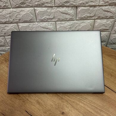 Мобильная рабочая станция Б-класс HP ZBook 15u G6 / 15.6" (1920x1080) IPS / Intel Core i7-8665U (4 (8) ядра по 1.9 - 4.8 GHz) / 16 GB DDR4 / 256 GB SSD / AMD Radeon Pro WX 3200, 4 GB GDDR5, 128-bit / WebCam