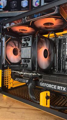 Сборка под заказ: новый игровой ПК Jonsbo Z20 Black/Orange Tower / AMD Ryzen 7 7700 (8 (16) ядер по 3.8 - 5.3 GHz) / 32 GB DDR5 / 1000 GB SSD M.2 / nVidia GeForce RTX 5070, 12 GB GDDR7, 192-bit / 750W Сборка под заказ: новый игровой ПК Jonsbo Z20 Black/Orange Tower / AMD Ryzen 7 7700 (8 (16) ядер по 3.8 - 5.3 GHz) / 32 GB DDR5 / 1000 GB SSD M.2 / nVidia GeForce RTX 5070, 12 GB GDDR7, 192-bit / 750W