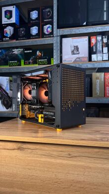 Сборка под заказ: новый игровой ПК Jonsbo Z20 Black/Orange Tower / AMD Ryzen 7 7700 (8 (16) ядер по 3.8 - 5.3 GHz) / 32 GB DDR5 / 1000 GB SSD M.2 / nVidia GeForce RTX 5070, 12 GB GDDR7, 192-bit / 750W Сборка под заказ: новый игровой ПК Jonsbo Z20 Black/Orange Tower / AMD Ryzen 7 7700 (8 (16) ядер по 3.8 - 5.3 GHz) / 32 GB DDR5 / 1000 GB SSD M.2 / nVidia GeForce RTX 5070, 12 GB GDDR7, 192-bit / 750W