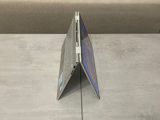 Ноутбук-трансформер HP Envy x360 15m-ed1013dx / 15.6" (1920x1080) IPS Touch / Intel Core i5-1135G7 (4 (8) ядра по 2.4 - 4.2 GHz) / 16 GB DDR4 / 256 GB SSD M.2 / Intel Iris X Graphics / WebCam