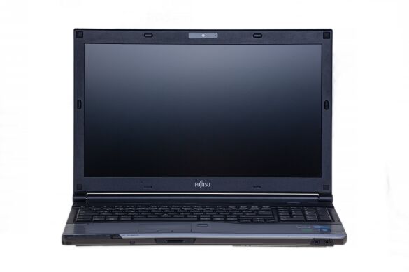 Fujitsu Celsius H720 / 15.6" (1920x1080) IPS / Intel Core i7-3720QM (4(8)ядра по 2.60-3.60GHz) / 16 GB DDR3 / 256 GB SSD / nVidia Quadro K1000M, 2 GB / DVD-RW, Webcam, USB 3.0, 3G Modem
