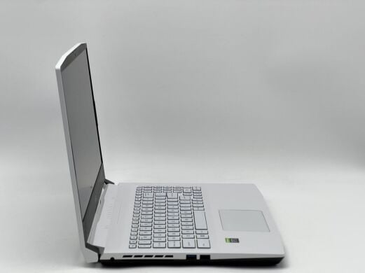Ігровий ноутбук Б-клас MSI Sword 15 A11UD-001US / 15.6" (1920x1080) IPS / Intel Core i5-11400H (6 (12) ядер по 2.7 - 4.5 GHz) / 16 GB DDR4 / 480 GB SSD / nVidia GeForce RTX 3050 Ti, 4 GB GDDR6, 128-bit / WebCam
