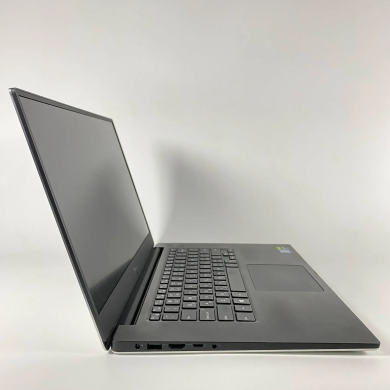 Игровой ноутбук Dell XPS 15 7590 / 15.6" (1920x1080) IPS / Intel Core i7-9750H (6 (12) ядер по 2.6 - 4.5 GHz) / 16 GB DDR4 / 512 GB SSD / nVidia GeForce GTX 1650, 4 GB GDDR6, 128-bit / HDMI / WebCam