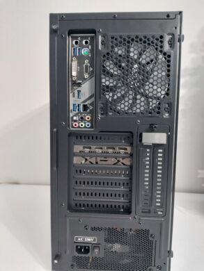 Ігровий ПК 1stPlayer FireBase XP-E Tower NEW / Intel Core i7-9700KF (8 ядер по 3.6 - 4.9 GHz) / 32 GB DDR4 / 256 GB SSD M.2 NEW + 960 GB SSD / AMD Radeon RX 5700, 8 GB GDDR6, 256-bit / 750W NEW / Кабелі HDMI та живлення в комплекті