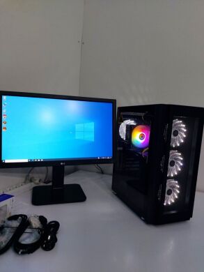 Игровой ПК Vinga Tomcat Tower NEW / Intel Xeon E3-1271 v3 (аналог Intel Core i7-4790) (4 (8) ядра по 3.6 - 4.0 GHz) / 16 GB DDR3 / 480 GB SSD NEW + 500 GB HDD / AMD Radeon RX 470, 4 GB GDDR5, 256-bit / 500W NEW + Кабели подключения Игровой ПК Vinga Tomcat Tower NEW / Intel Xeon E3-1271 v3 (аналог Intel Core i7-4790) (4 (8) ядра по 3.6 - 4.0 GHz) / 16 GB DDR3 / 480 GB SSD NEW + 500 GB HDD / AMD Radeon RX 470, 4 GB GDDR5, 256-bit / 500W NEW + Кабели подключения