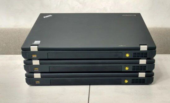 Lenovo ThinkPad T530 / 15.6" (1600х900) TFT TN / Intel Core i5-3320M (2 (4) ядра по 2.6 - 3.3 GHz) / 8 GB DDR3 / 500 GB HDD / WebCam Lenovo ThinkPad T530 / 15.6" (1600х900) TFT TN / Intel Core i5-3320M (2 (4) ядра по 2.6 - 3.3 GHz) / 8 GB DDR3 / 500 GB HDD / WebCam