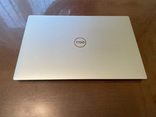 Мобільна робоча станція Dell XPS 15 9510 / 15.6" (3840x2400) IPS Touch / Intel Core i7-11800H (8 (16) ядер по 2.3 - 4.6 GHz) / 16 GB DDR4 / 512 GB SSD / nVidia GeForce RTX 3050 Ti, 4 GB GDDR6, 128-bit / WebCam