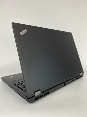 Мобільна робоча станція Lenovo ThinkPad P53 / 15.6" (1920x1080) IPS / Intel Core i7-9850H (6 (12) ядер по 2.6 - 4.6 GHz) / 16 GB DDR4 / 512 GB SSD / nVidia Quadro T1000, 4 GB GDDR5, 128-bit / WebCam / Fingerprint Мобільна робоча станція Lenovo ThinkPad P53 / 15.6" (1920x1080) IPS / Intel Core i7-9850H (6 (12) ядер по 2.6 - 4.6 GHz) / 16 GB DDR4 / 512 GB SSD / nVidia Quadro T1000, 4 GB GDDR5, 128-bit / WebCam / Fingerprint