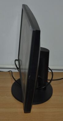 Монитор Samsung SyncMaster BX2240W / 22" (1680x1050) TN / VGA, DVI / VESA 75x75 Монитор Samsung SyncMaster BX2240W / 22" (1680x1050) TN / VGA, DVI / VESA 75x75