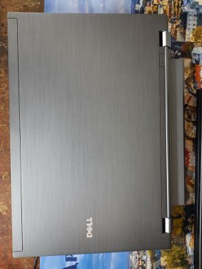 Ноутбук Dell Latitude E4310 / 13.3" (1366x768) TN / Intel Core i5-540M (2 (4) ядра по 2.53 - 3.07 GHz) / 4 GB DDR3 / 250 GB HDD / Intel HD Graphics / WebCam / DVD-RW