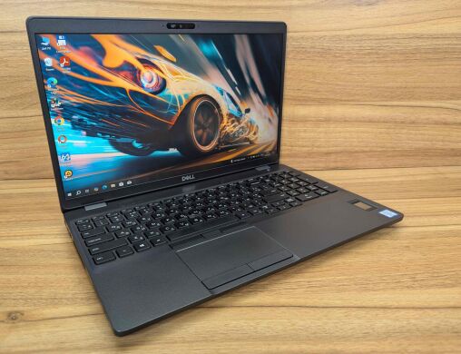 Ноутбук Dell Precision 3540 / 15.6" (1920x1080) IPS / Intel Core i7-8665U (4 (8) ядра по 1.9 - 4.8 GHz) / 16 GB DDR4 / 512 GB SSD / AMD Radeon Pro WX 2100, 2 GB GDDR5, 64-bit / WebCam / TouchID / Windows 10