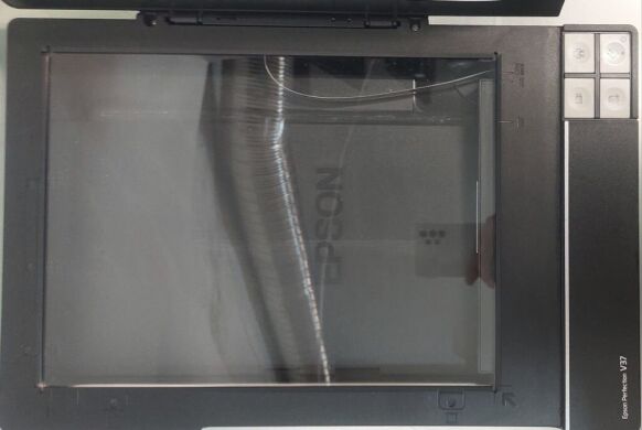 Сканер Epson Perfection V37 / USB 2.0 / Без БП