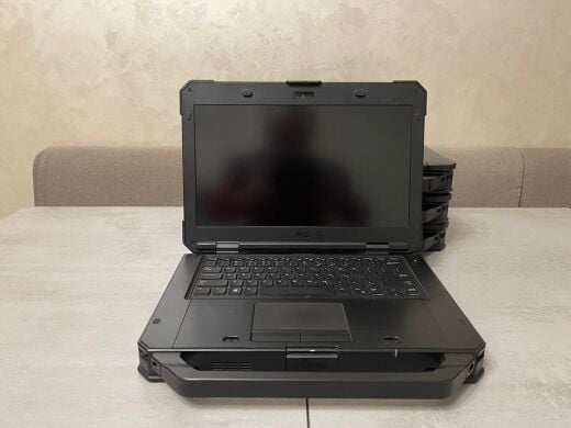 Защищенный ноутбук Dell Latitude 5424 Rugged / 14" (1920x1080) IPS / Intel Core i5-8350U (4 (8) ядра по 1.7 - 3.6 GHz) / 32 GB DDR4 / 1000 GB SSD M.2 / AMD Radeon RX 540, 4 GB GDDR5, 128-bit / WebCam / Два АКБ