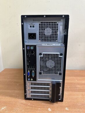 Компьютер Dell Precision T1700 Tower / Intel Core i5-4570 (4 ядра по 3.2 - 3.6 GHz) / 16 GB DDR3 / no HDD / Intel HD Graphics 4600 / 365W / DVD-ROM / DisplayPort Компьютер Dell Precision T1700 Tower / Intel Core i5-4570 (4 ядра по 3.2 - 3.6 GHz) / 16 GB DDR3 / no HDD / Intel HD Graphics 4600 / 365W / DVD-ROM / DisplayPort