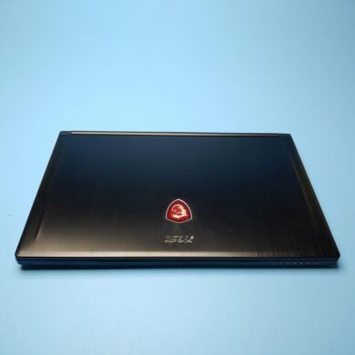 Ігровий ноутбук MSI MegaBook GS63 Stealth 8RE / 15.6" (1920x1080) IPS / Intel Core i7-8750H (6 (12) ядер по 2.2 - 4.1 GHz) / 16 GB DDR4 / 256 GB SSD / nVidia GeForce GTX 1060, 6 GB GDDR5, 192-bit / WebCam / Win 10 Pro Ігровий ноутбук MSI MegaBook GS63 Stealth 8RE / 15.6" (1920x1080) IPS / Intel Core i7-8750H (6 (12) ядер по 2.2 - 4.1 GHz) / 16 GB DDR4 / 256 GB SSD / nVidia GeForce GTX 1060, 6 GB GDDR5, 192-bit / WebCam / Win 10 Pro