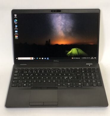 Мобільна робоча станція Б-клас Dell Precision 3541 / 15.6" (1920x1080) IPS / Intel Core i7-9850H (6 (12) ядер по 2.6 - 4.6 GHz) / 16 GB DDR4 / 1000 GB SSD / nVidia Quadro P620, 4 GB GDDR5, 128-bit / WebCam / Win 10 Pro