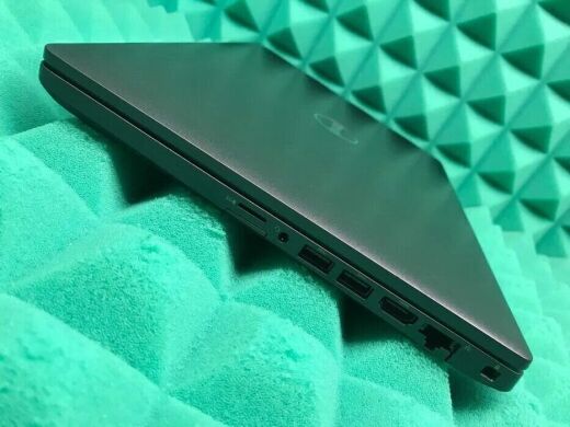 Ультрабук Dell Latitude 5400 Chromebook / 14" (1920x1080) IPS / Intel Core i3-8145U (2 (4) ядра по 2.1 - 3.9 GHz) / 8 GB DDR4 / 256 GB SSD M.2 / Intel UHD Graphics 620 / WebCam / ChromeOS