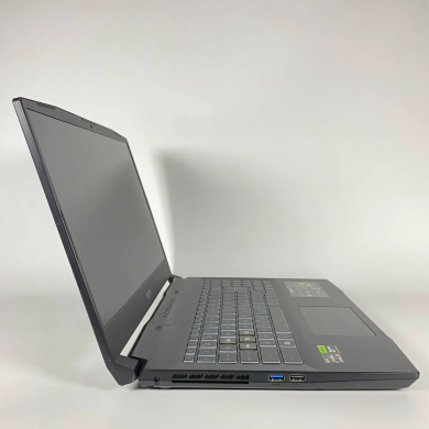 Игровой ноутбук MSI Bravo 15 C7VE / 15.6" (1920x1080) IPS / AMD Ryzen 5 7535HS (6 (12) ядер по 3.3 - 4.55 GHz) / 16 GB DDR5 / 512 GB SSD / nVidia GeForce RTX 4050, 6 GB GDDR6, 96-bit / WebCam