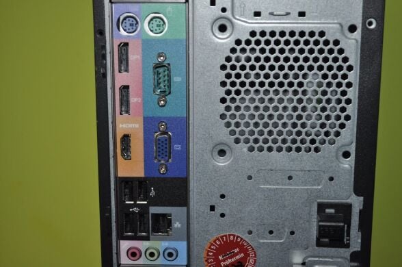 Компьютер Б-класс Acer Veriton S4660G Tower / Intel Core i5-8400 (6 ядер по 2.8 - 4.0 GHz) / 12 GB DDR4 / 256 GB SSD / Intel UHD Graphics 630 / Windows 11 Pro