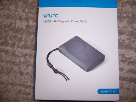 Новый Power Bank Vrurc MagSafe t1151 / 10000 mAh / 5V/2A
