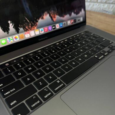 Ультрабук Apple MacBook Pro 16 2019 A2141 / 16" (3072x1920) IPS / Intel Core i9-9980HK (8 (16) ядер по 2.4 - 5.0 GHz) / 32 GB DDR4 / 1000 GB SSD / AMD Radeon Pro 5500M, 8 GB GDDR6, 128-bit / WebCam / MacOS Ультрабук Apple MacBook Pro 16 2019 A2141 / 16" (3072x1920) IPS / Intel Core i9-9980HK (8 (16) ядер по 2.4 - 5.0 GHz) / 32 GB DDR4 / 1000 GB SSD / AMD Radeon Pro 5500M, 8 GB GDDR6, 128-bit / WebCam / MacOS