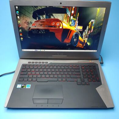 Ігровий ноутбук Asus ROG G752VL / 17.3" (1920x1080) IPS / Intel Core i7-6700HQ (4 (8) ядра по 2.6 - 3.5 GHz) / 16 GB DDR3 / 1000 GB SSD / nVidia GeForce GTX 965M, 2 GB GDDR5, 128-bit / WebCam / DVD-ROM / Win 10 Home Ігровий ноутбук Asus ROG G752VL / 17.3" (1920x1080) IPS / Intel Core i7-6700HQ (4 (8) ядра по 2.6 - 3.5 GHz) / 16 GB DDR3 / 1000 GB SSD / nVidia GeForce GTX 965M, 2 GB GDDR5, 128-bit / WebCam / DVD-ROM / Win 10 Home