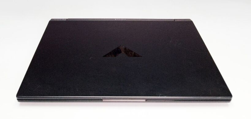 Игровой ноутбук Б-класс HP Victus Gaming 15-fb / 15.6" (1920x1080) IPS / AMD Ryzen 5 5600H (6 (12) ядра по 3.3 - 4.2 GHz) / 16 GB DDR4 / 512 GB SSD NVMe / AMD Radeon RX 6500M, 4 GB GDDR6, 64-bit / WebCam