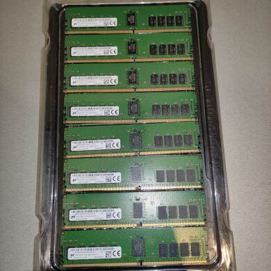 Комплект: серверна оперативна пам'ять Micron / 128 GB / DDR4 ECC / 3200 MHz