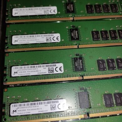 Комплект: серверна оперативна пам'ять Micron / 128 GB / DDR4 ECC / 3200 MHz