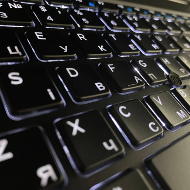 Мобільна робоча станція Dell Precision 7540 / 15.6" (1920x1080) IPS / Intel Core i7-9850H (6 (12) ядер по 2.6 - 4.6 GHz) / 16 GB DDR4 / 512 GB SSD / nVidia Quadro T2000, 4 GB GDDR5, 128-bit / WebCam